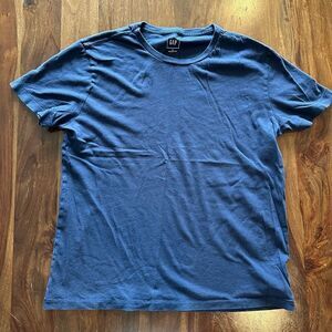 Perfectly broken-in navy tee by GAP